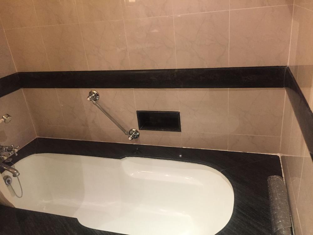 Taj Malabar Resort & Spa, Cochin. Kochi Екстериор снимка